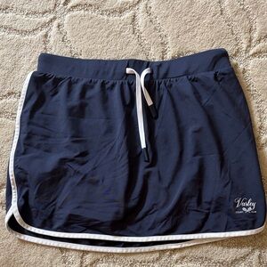 Varley Women’s Archer 13.5” Skort - Medium - NWOT